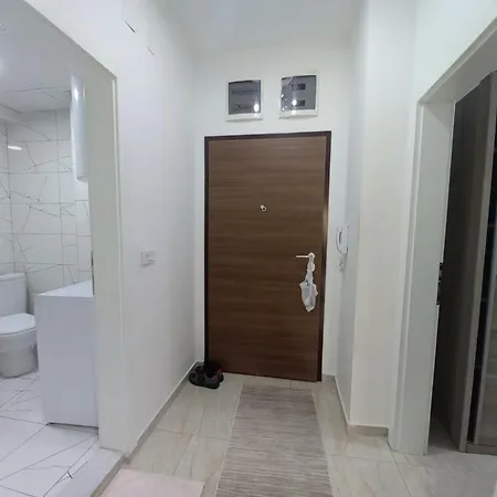 Apartment New Lux In Makedonia *